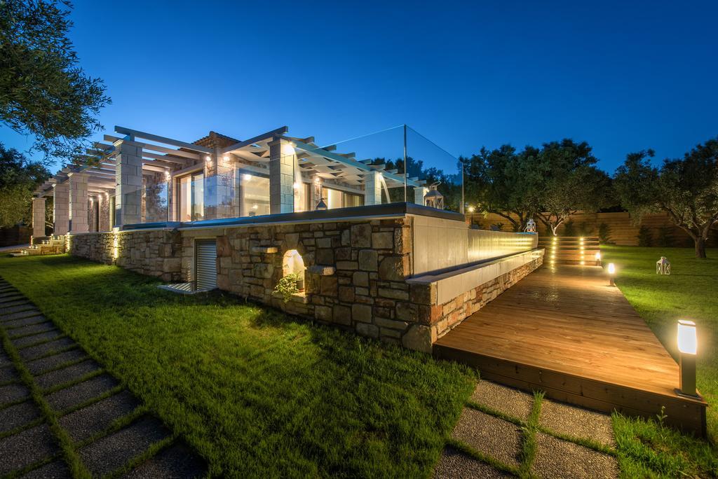 Avra Luxury Villa & Spa Keri Ruang foto