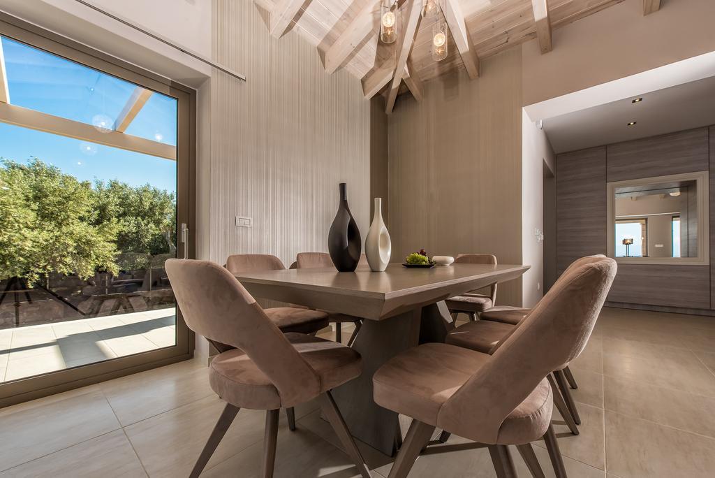 Avra Luxury Villa & Spa Keri Bagian luar foto
